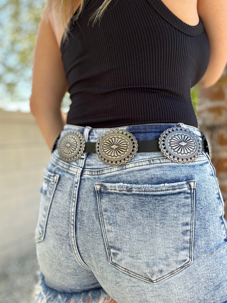Faux Leather & Conch Belt