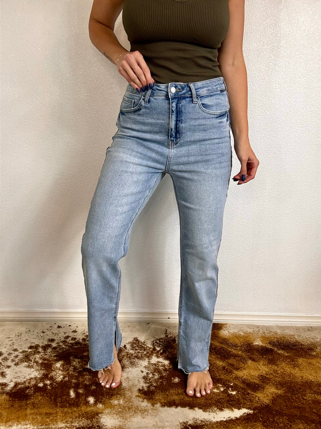 Straight Splits Cello Jeans