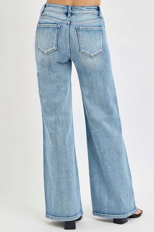 Patch Pocket Risen Wide Leg Jeans