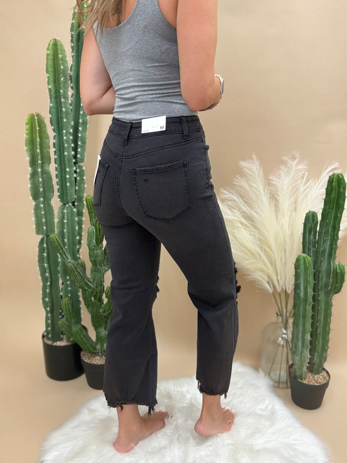 Eco Straight Distressed Crop Jeans