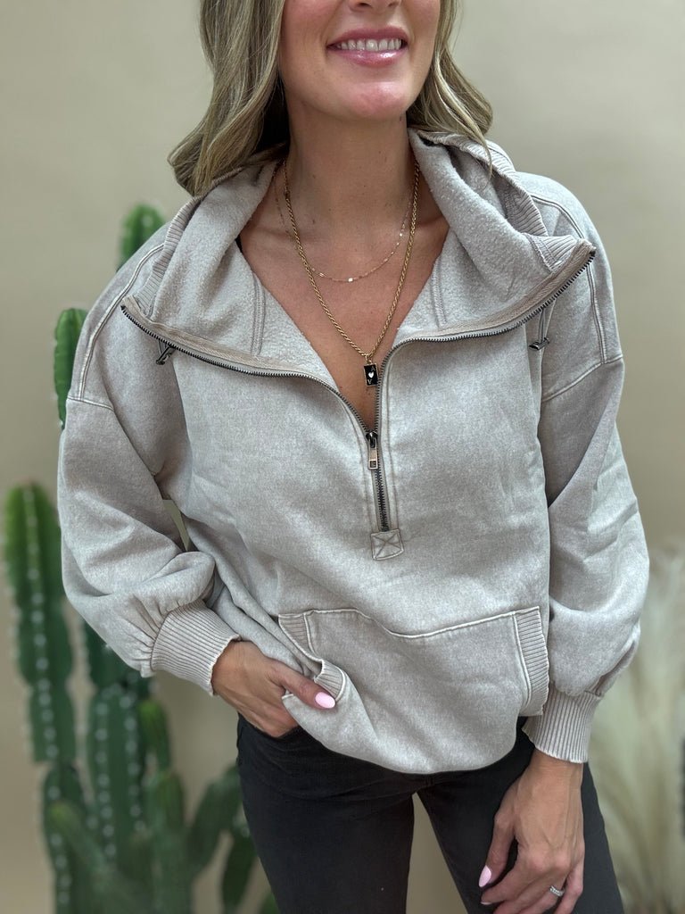 Mesa Latte Acid Washed Sweatshirt