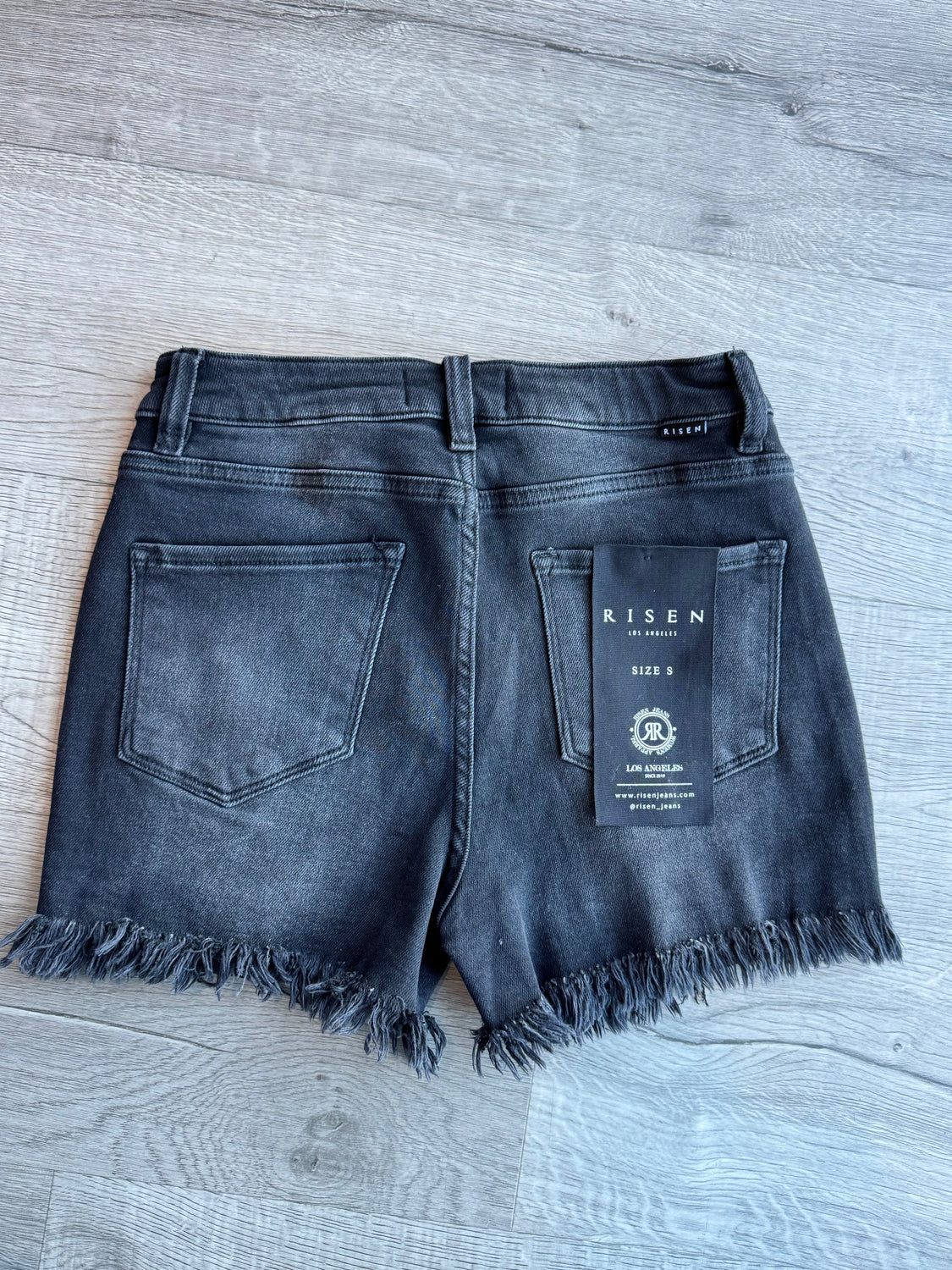 Denny Black Wash Risen Shorts