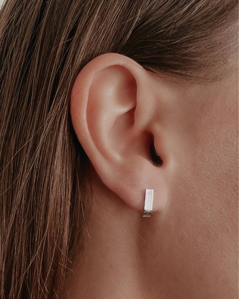 Epsie Everyday Stud Earrings || Choose Color Silver Gold