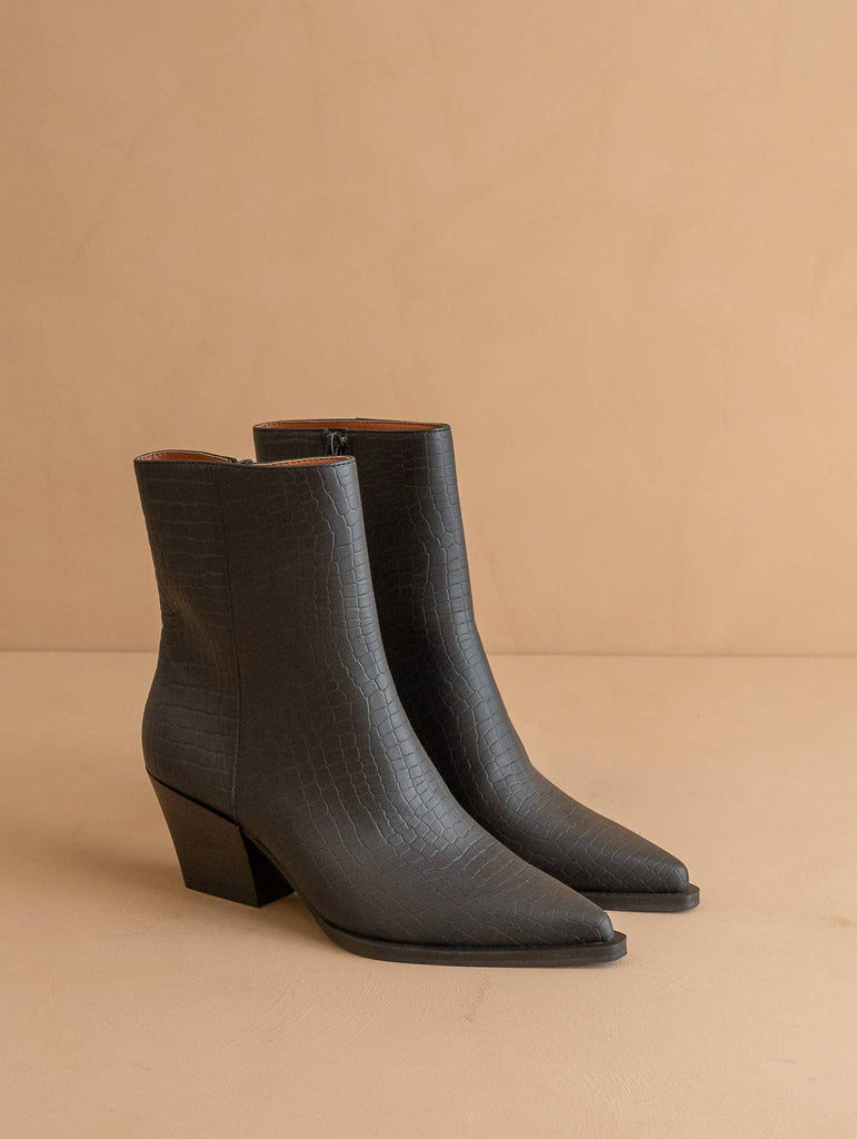 The Miley Black | Alligator Print Pointed Toe Bootie