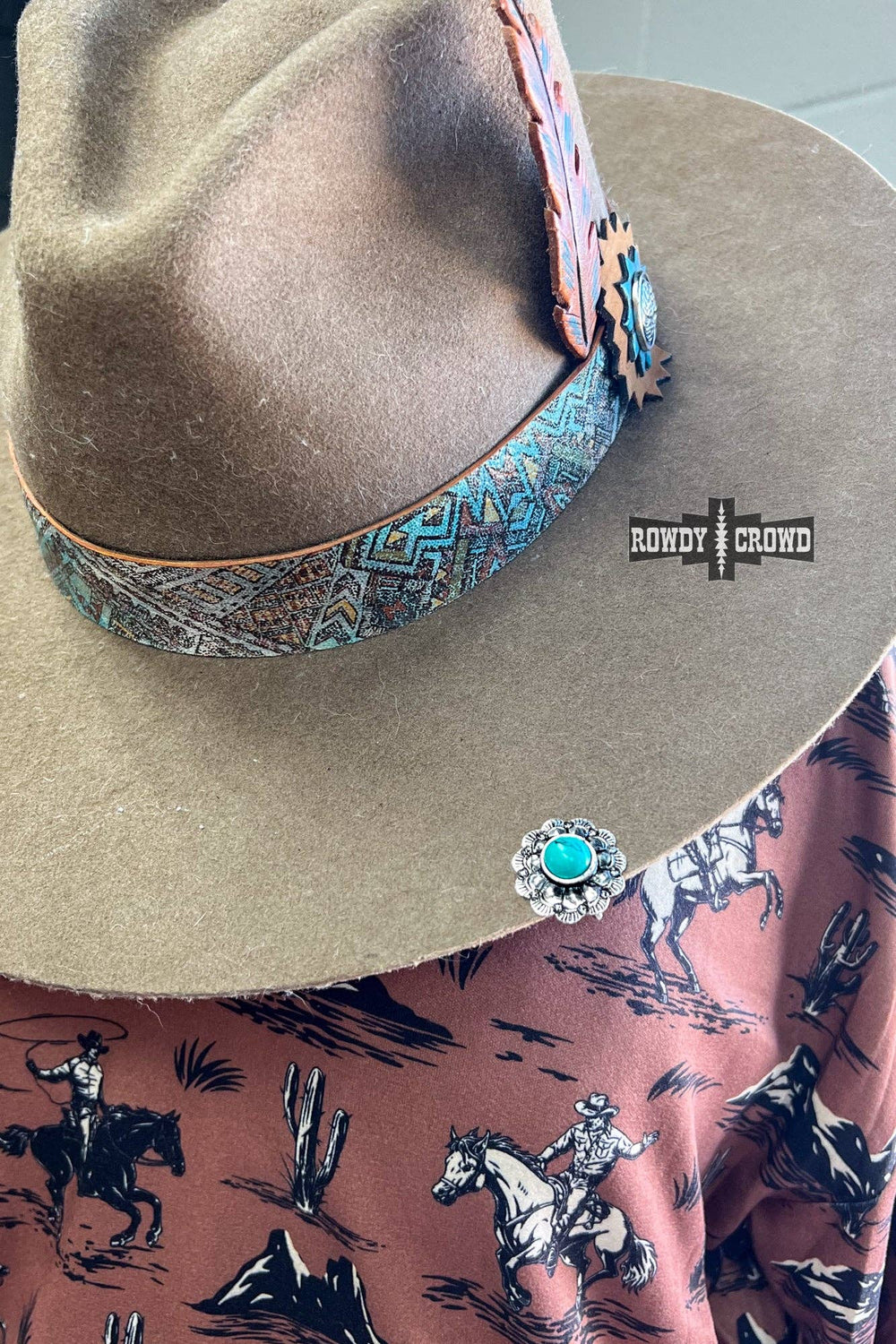 Daisy Duke Hat Clip
