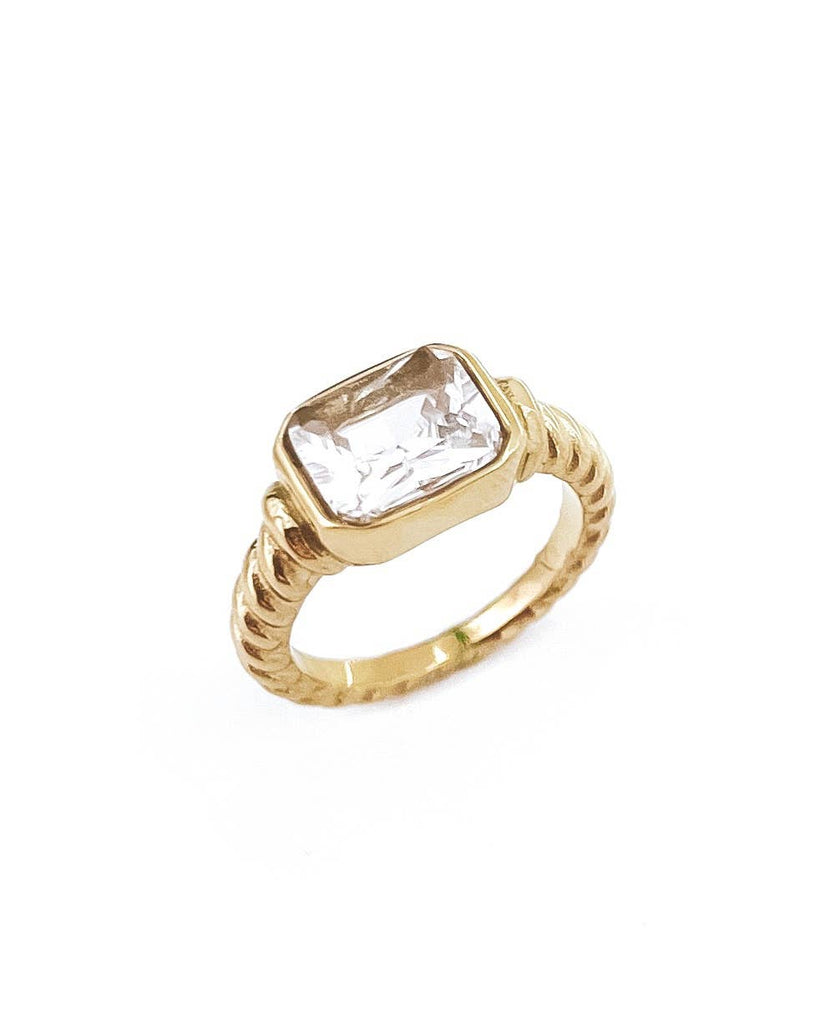 Runa Stone Ring