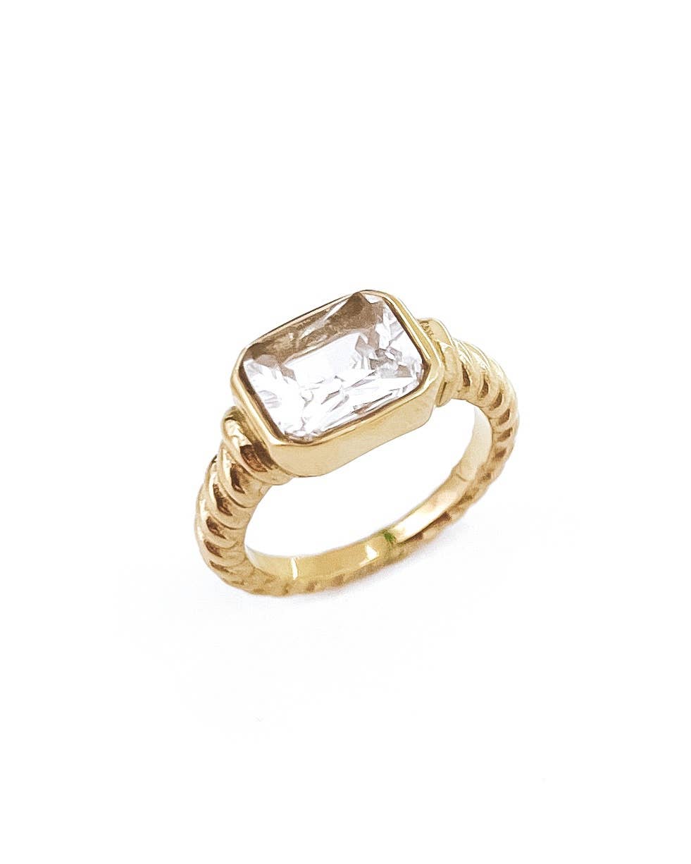 Runa Stone Ring