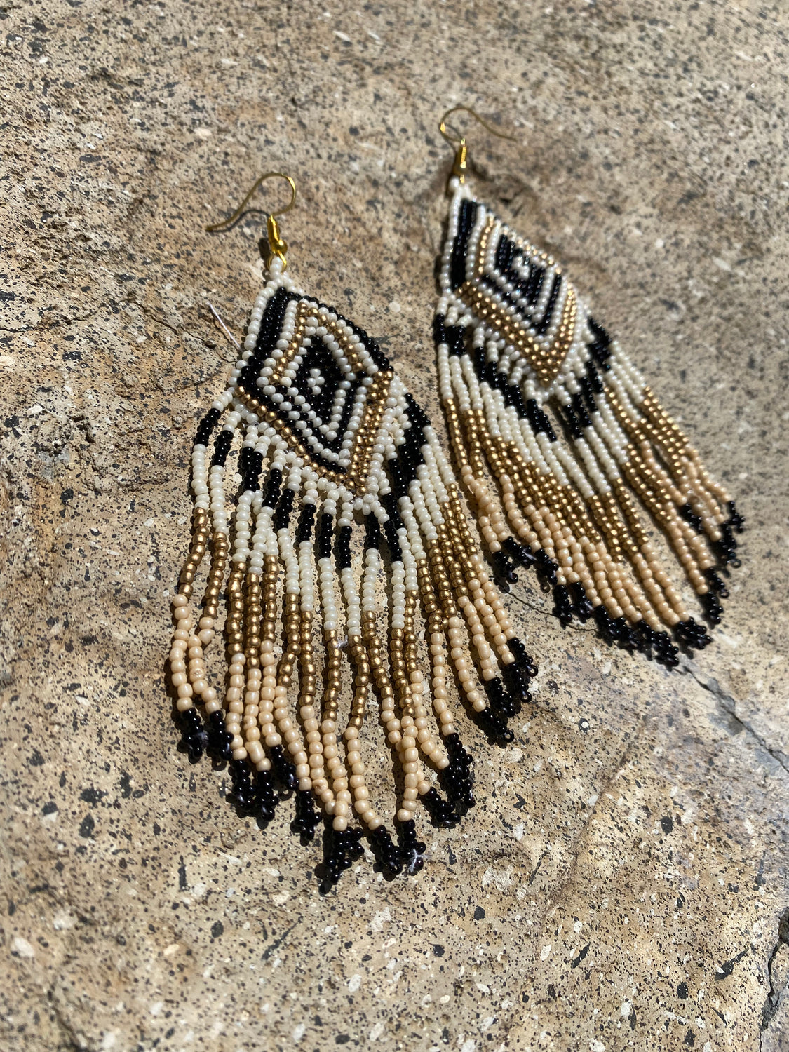 Black & Gold Seed Bead Earring