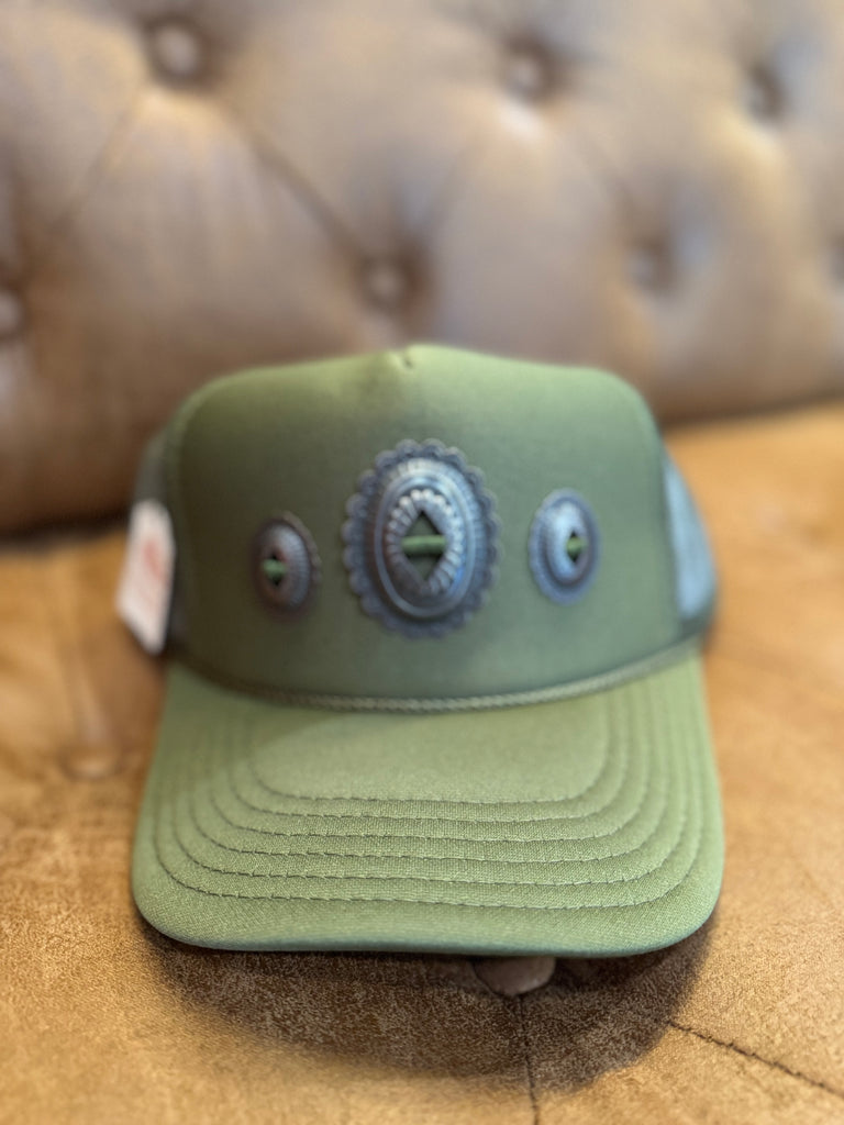 Très Concho Trucker Hat