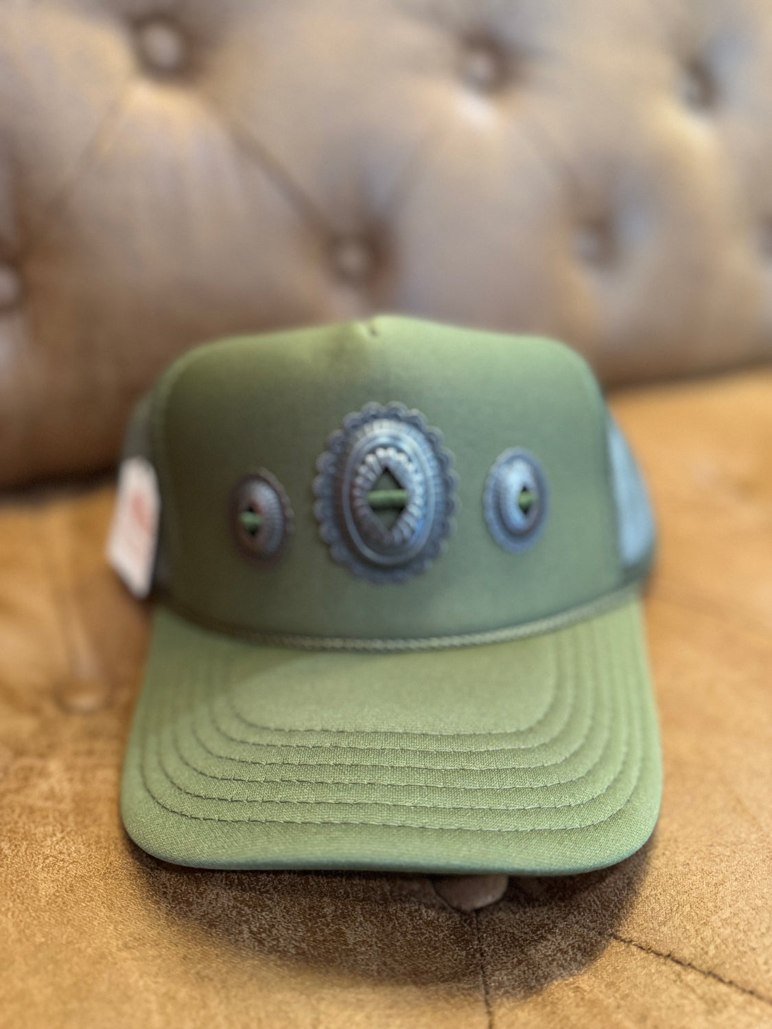 Très Concho Trucker Hat