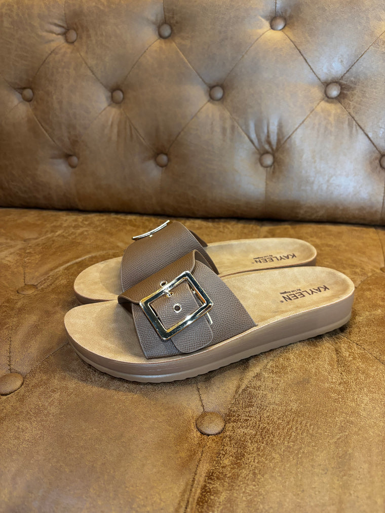 Brown Single Strap Slide