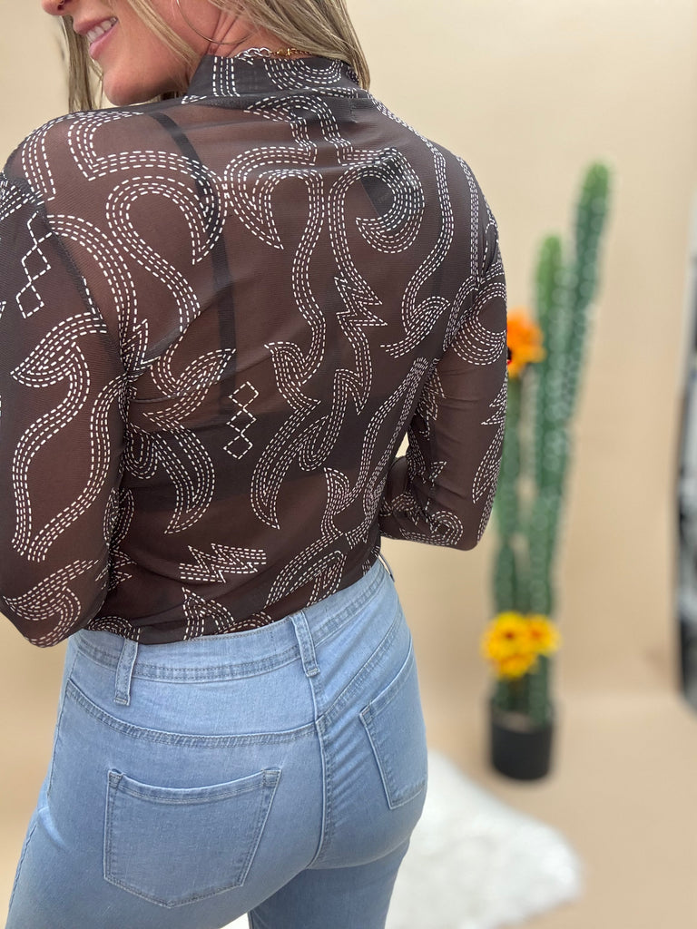 Kick The Dust Up Top