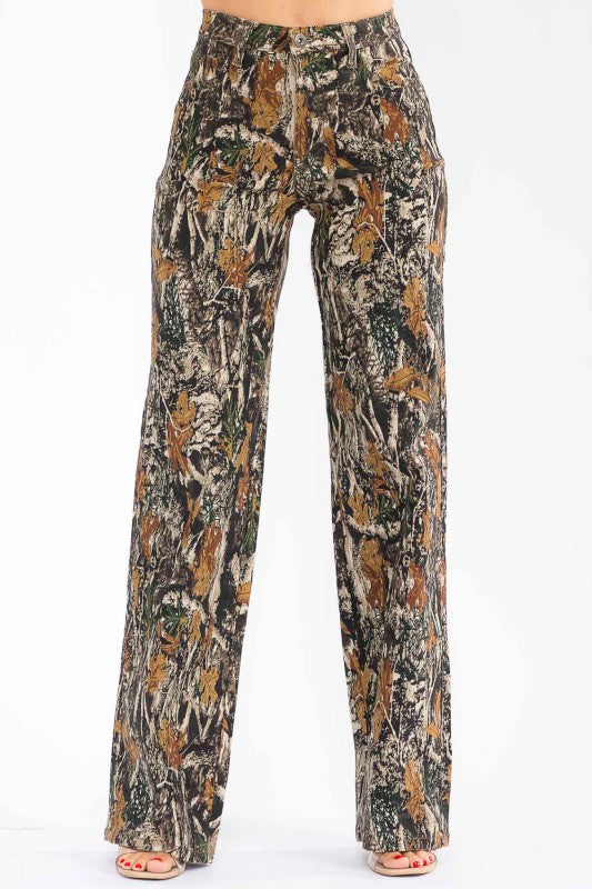 Huntress Camo Straight Leg Pants