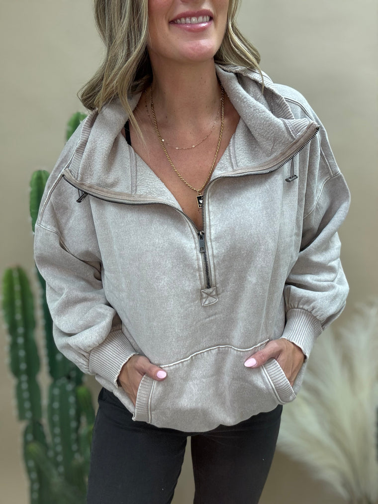 Mesa Latte Acid Washed Sweatshirt