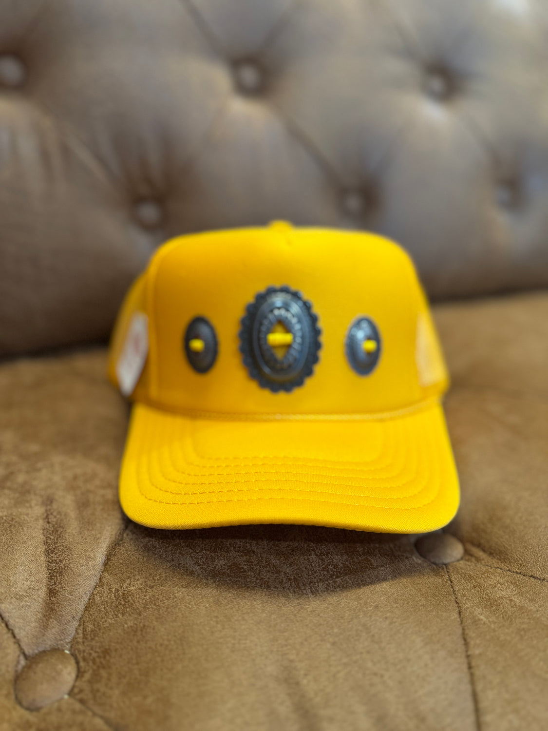 Très Concho Trucker Hat