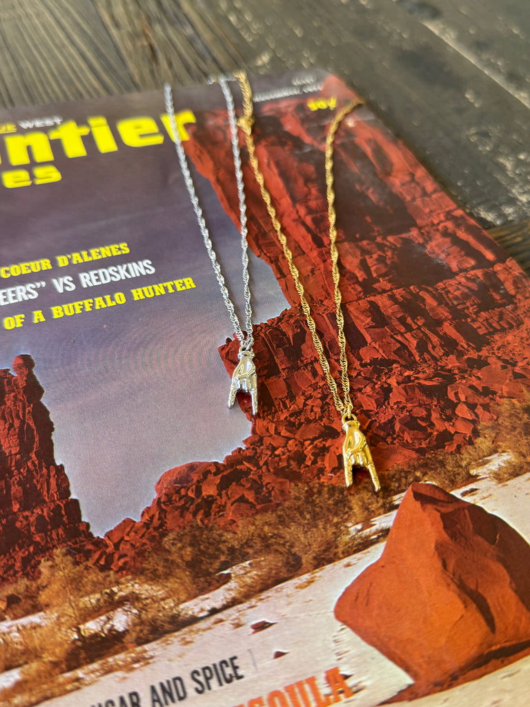 Rock On Twist Chain Necklace