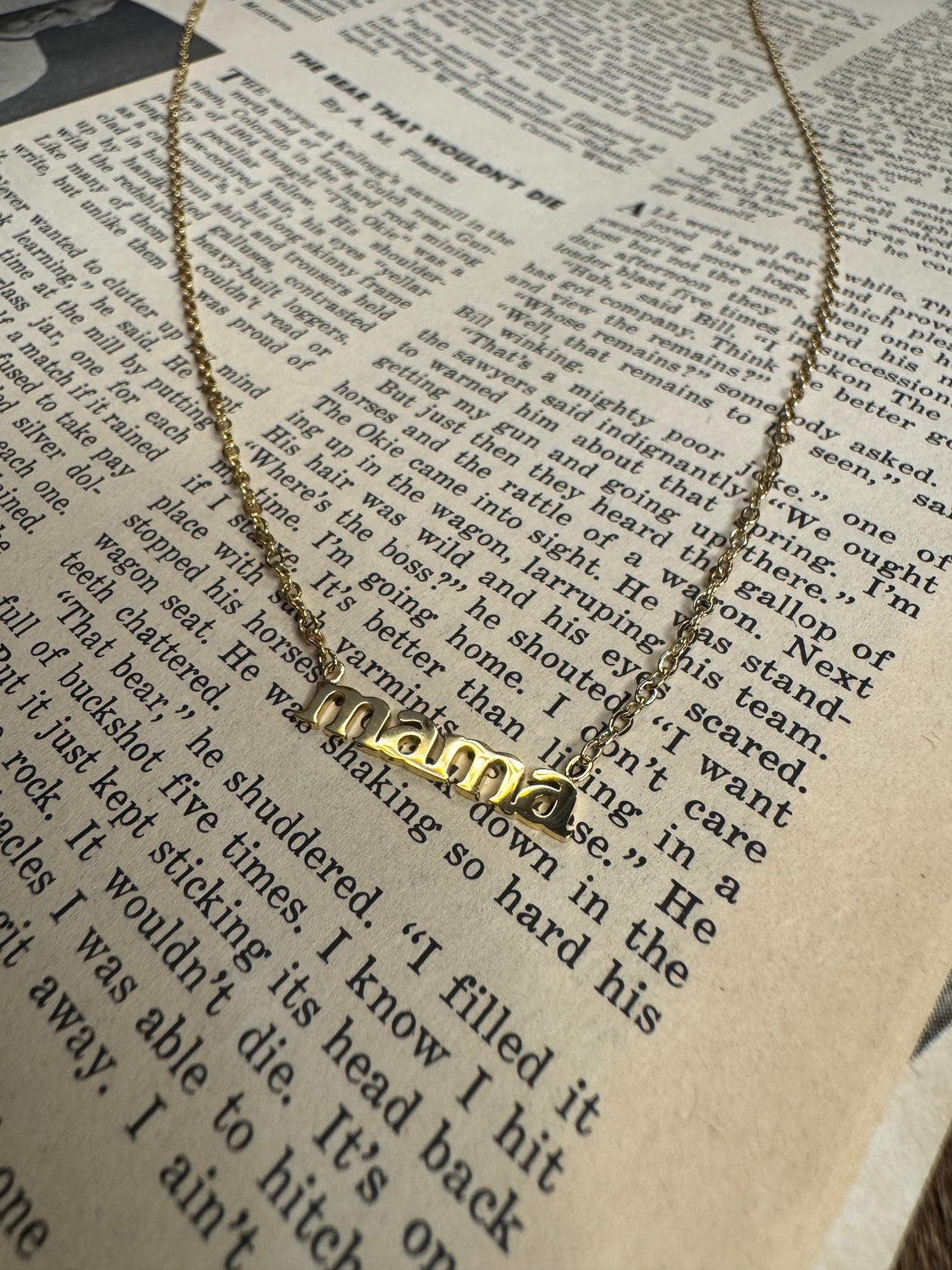 Mama Necklace
