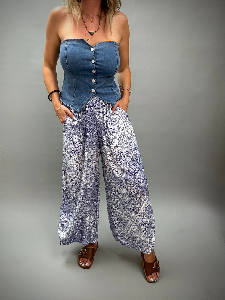 Bluebird Paisley Cinched Pants