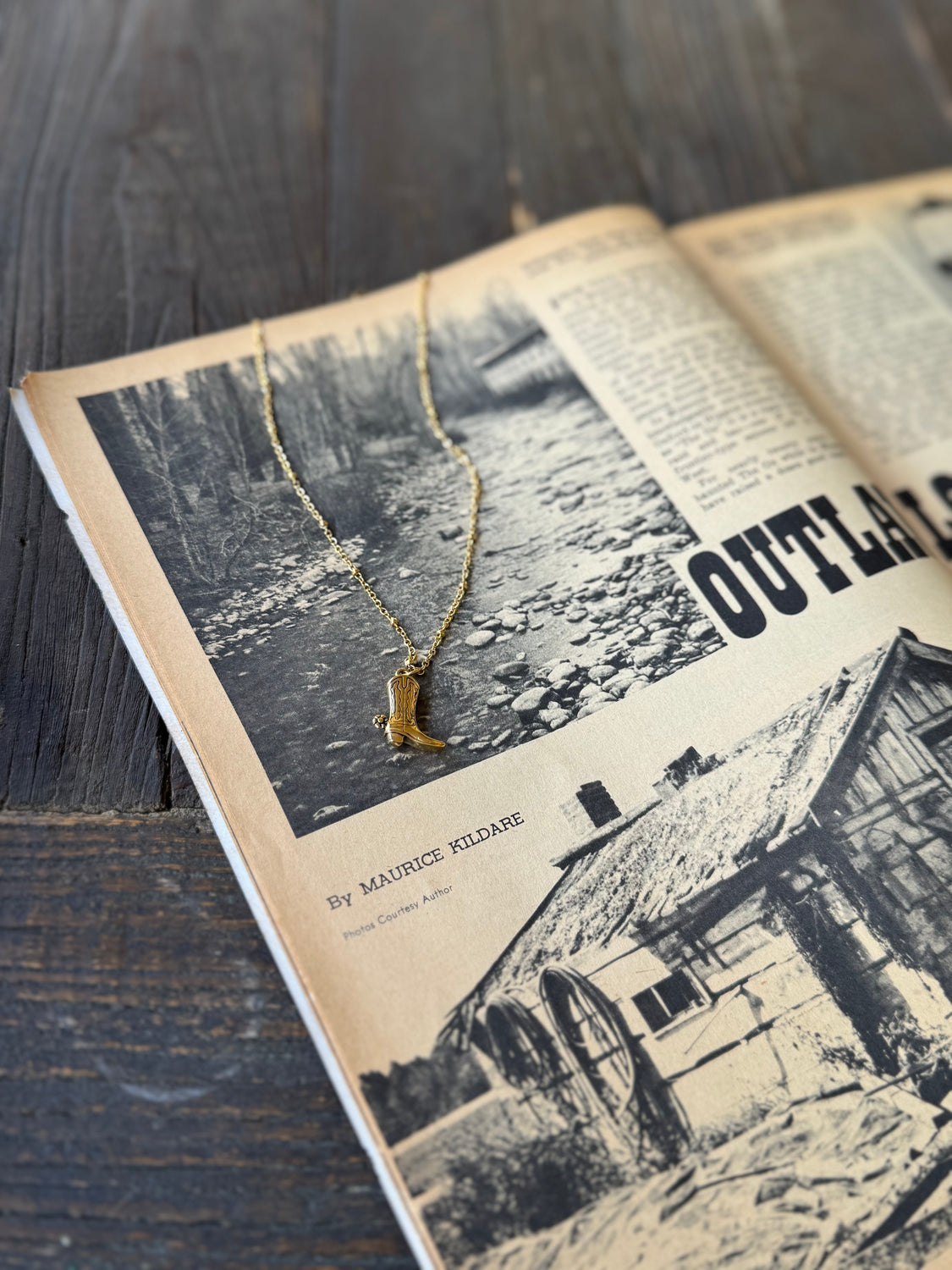 Boot Satellite Chain Necklace