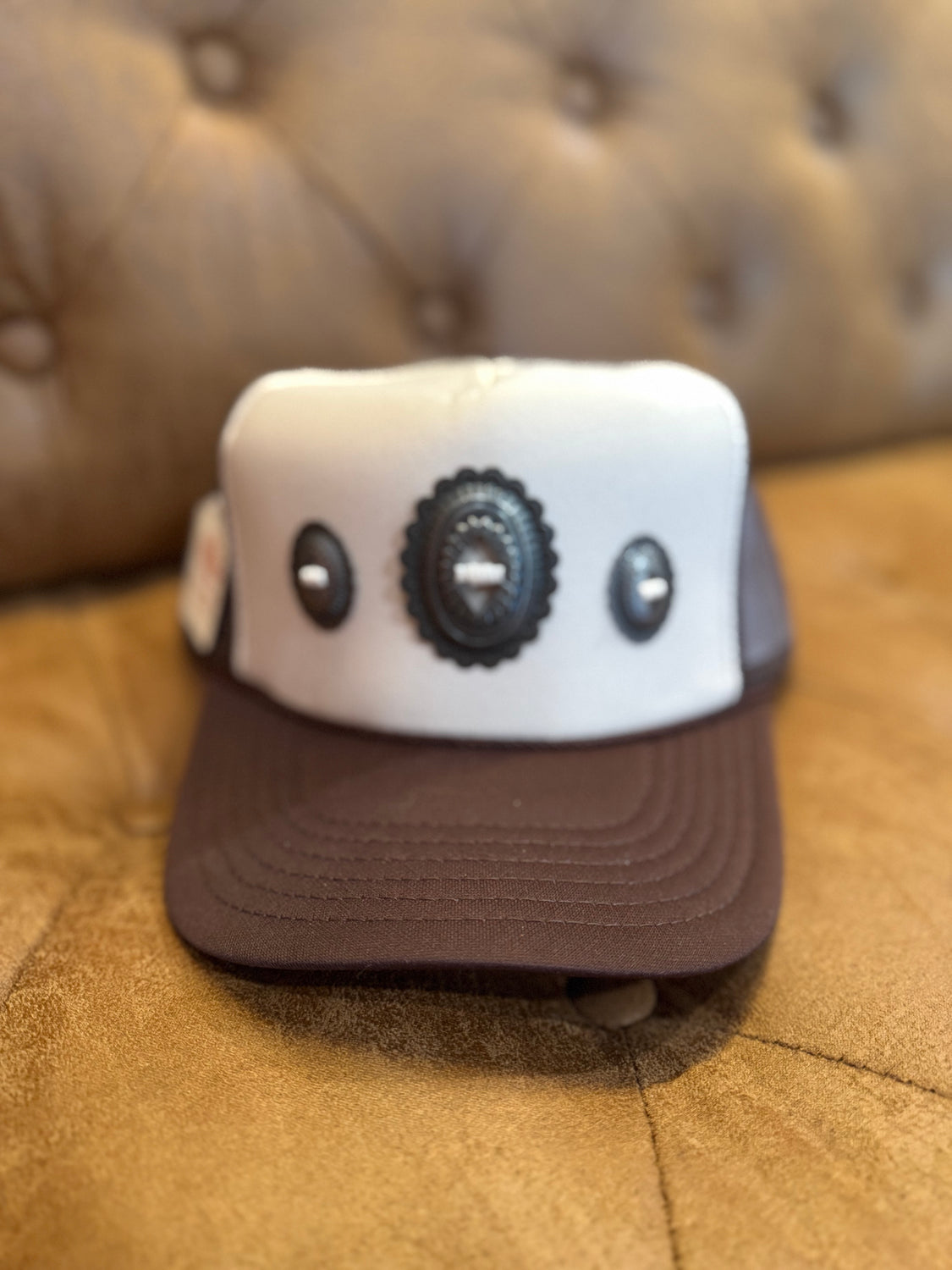 Très Concho Trucker Hat