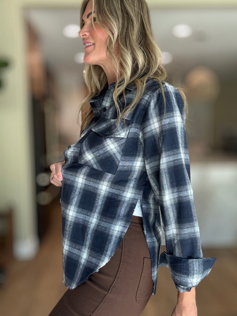 Jaxon Side Slit Flannel