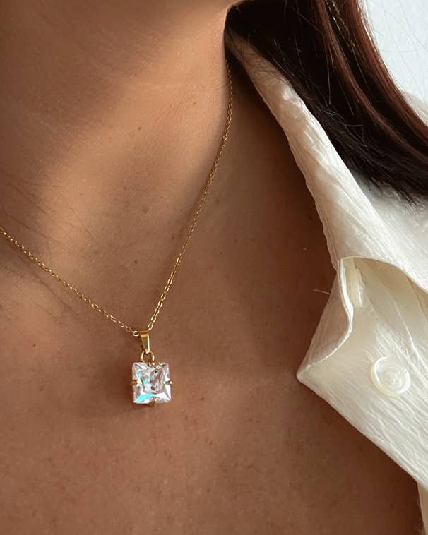 Patricia Crystal Necklace