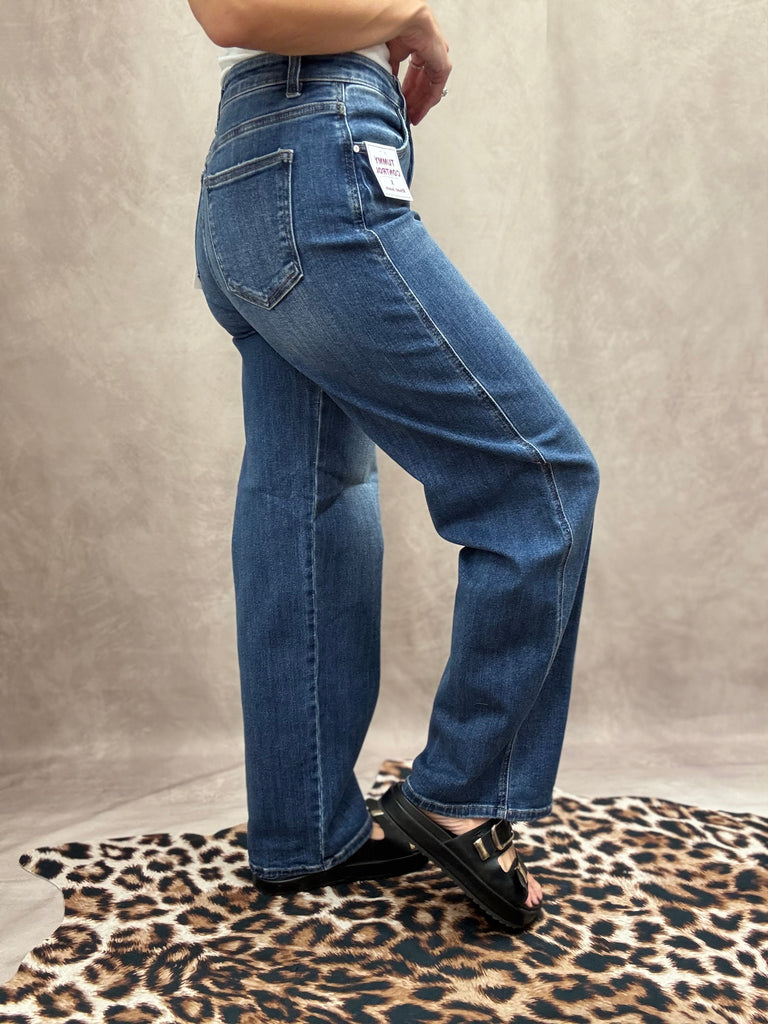 Lainey Wide Baggy Risen Jeans
