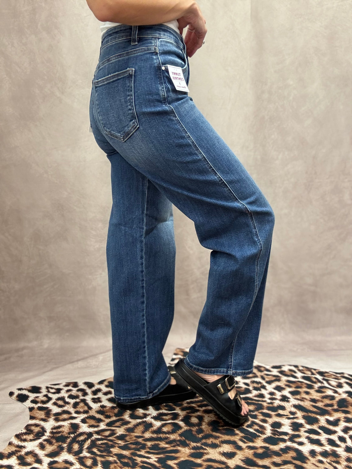 Lainey Wide Baggy Risen Jeans