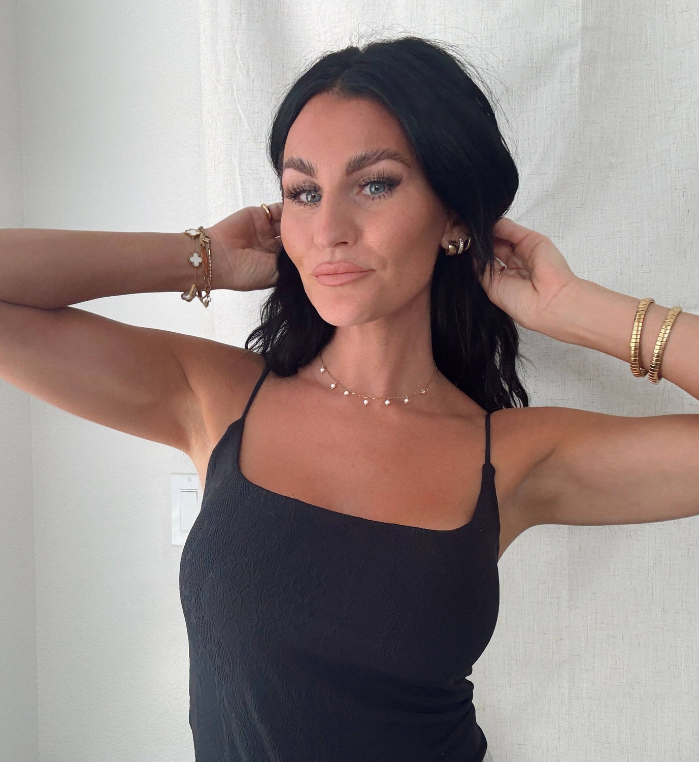 Elodie Dainty Pearls Necklace