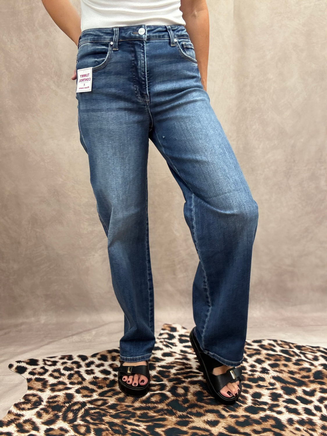 Lainey Wide Baggy Risen Jeans