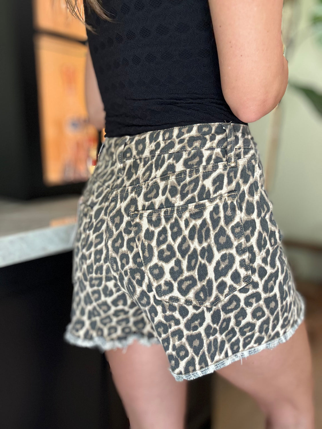 Savanna Patch Pocket Leopard Shorts