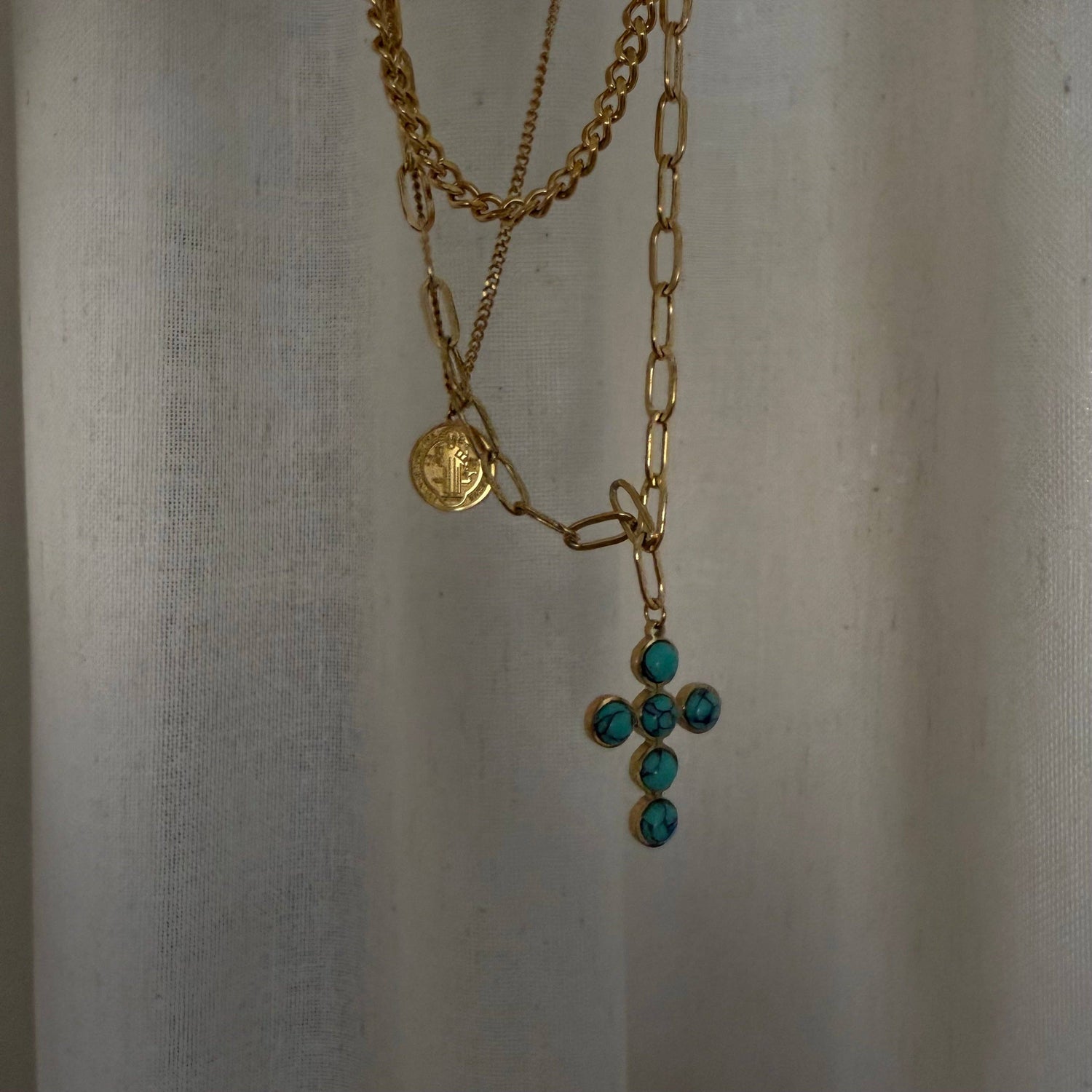 Pre-Stacked Turquoise Layers Set