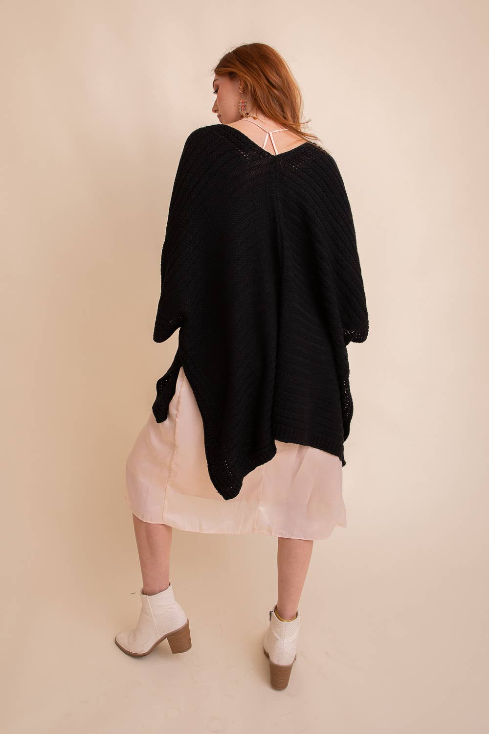 Fashionable Ridged Rib Knit Ruana – Perfect for Autumn 🍁