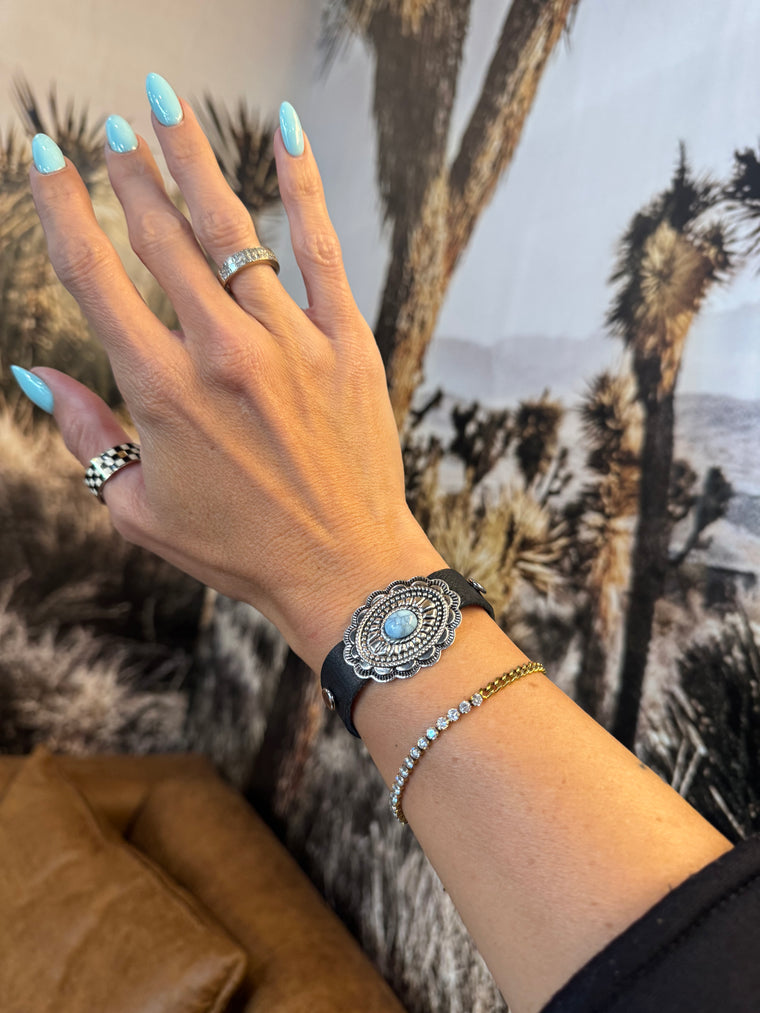 Sliver+Turquoise Concho Bracelet