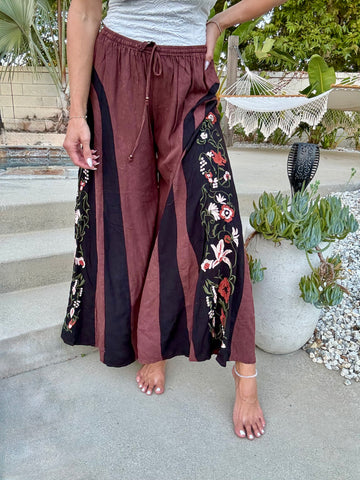 Wilder Embroidered Flow Pant