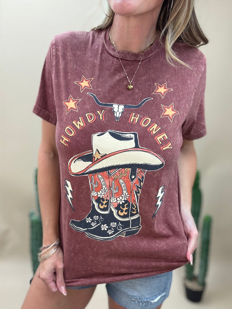 Howdy Honey Graphic T-Shirt