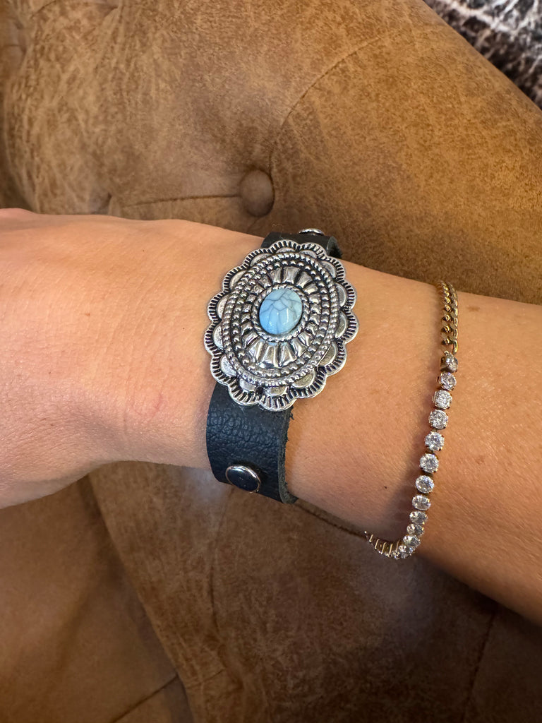 Sliver+Turquoise Concho Bracelet