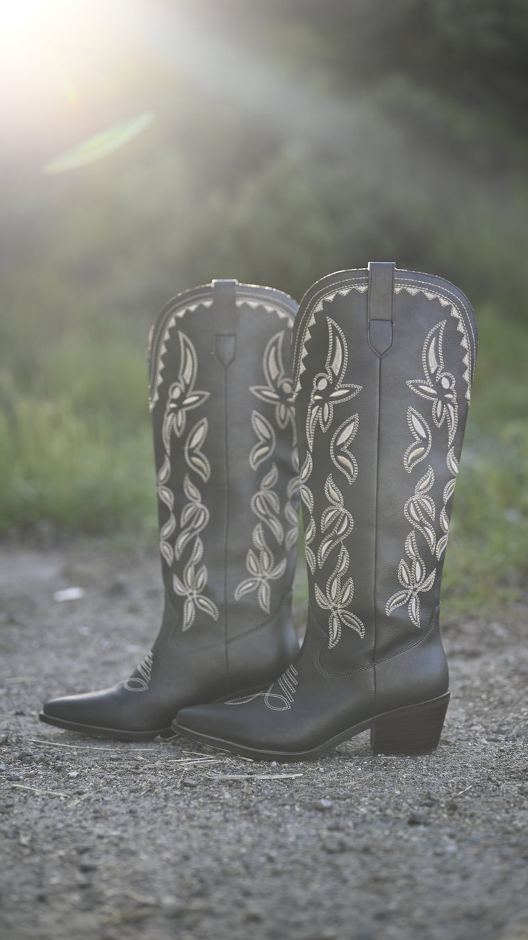 Nora Black & Cream Stitch Boots