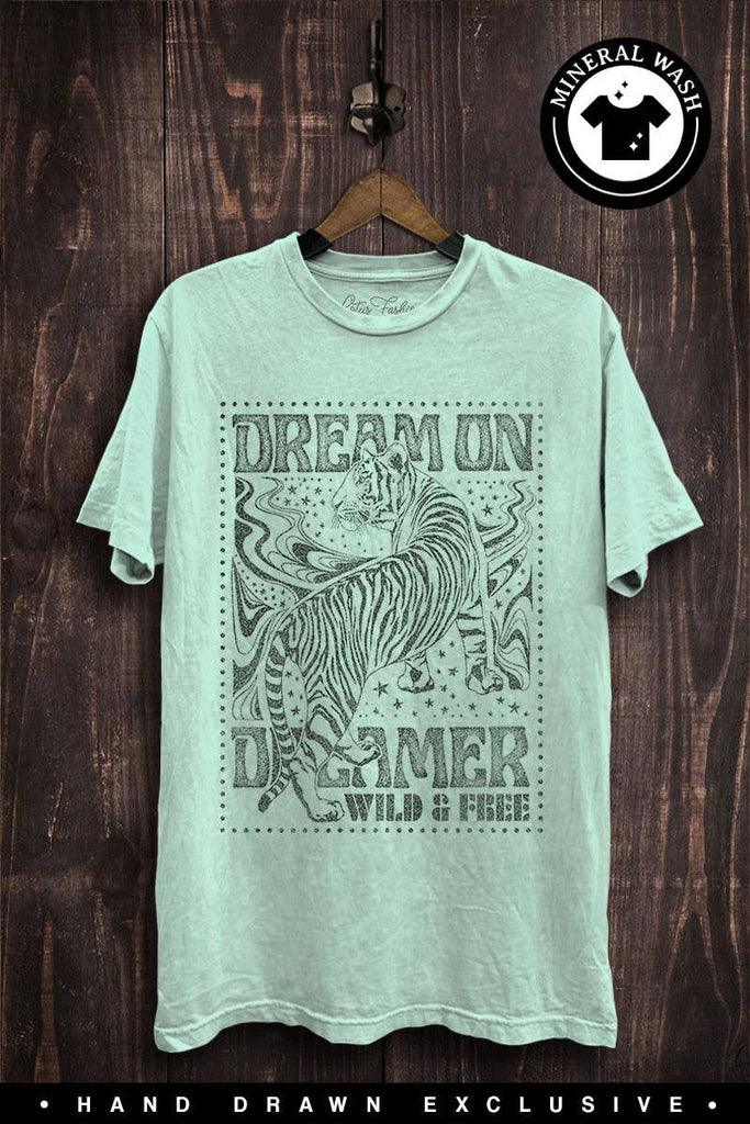 Dream On Graphic Tee