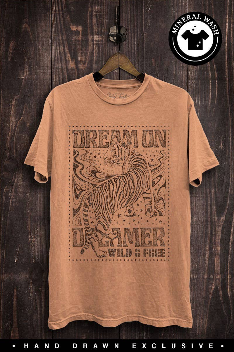 Dream On Graphic Tee