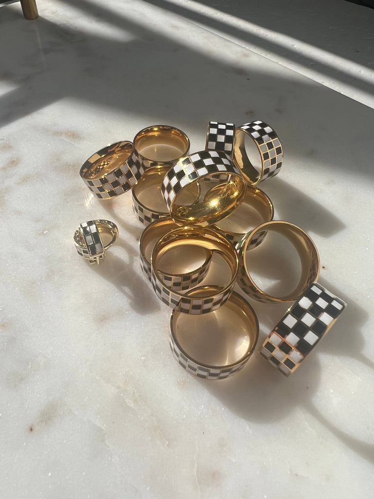 Check Mate Ring